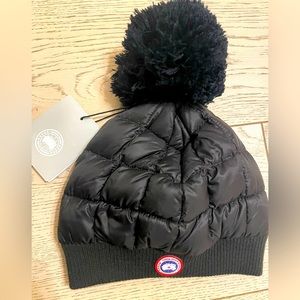 Canada Goose Quilted Pompom Toque